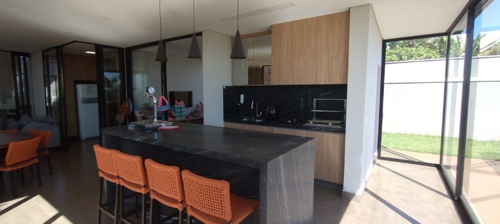 Casa em Condom�nio - Venda - Residencial e Empresarial Alphaville - Ribeir�o Preto - SP