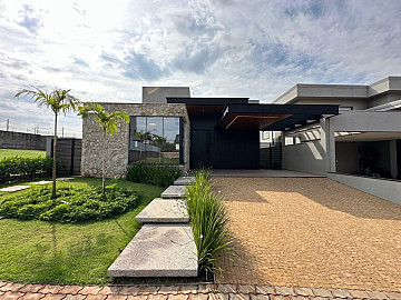 Casa em Condom�nio � Venda