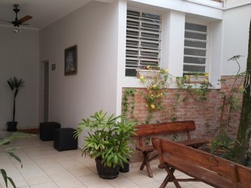 Casa Jardim Macedo