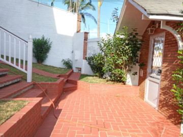 Casa � Venda